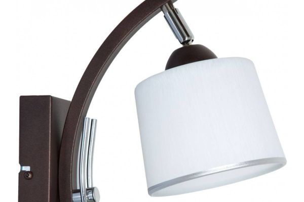 kinkiet-z-chromowanymi-elementami-z-serii-07-lampa-stylowa-eleganckaC0097834-1792-B3B0-7155-A071515126D0.jpg